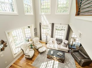 218 E Gay St #TOWNHOUSE 25, Columbus, OH 43215