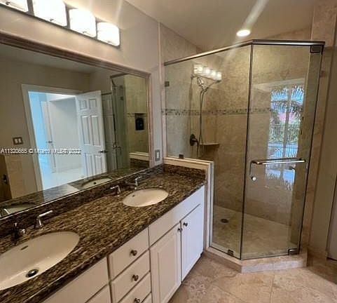 3rd image of 3001 NE 185th St APT 321