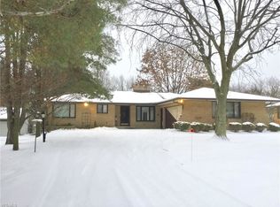 10231 Ridge Rd, North Royalton, OH 44133