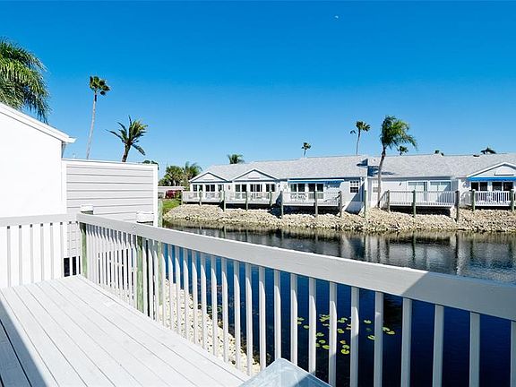 4th image of 507 Sanderling Cir