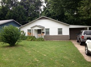 1633 N Marlan Ave, Springfield, MO 65803