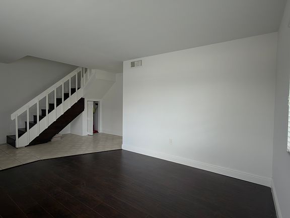 5th image of 341 NW 109th Ave APT 10C