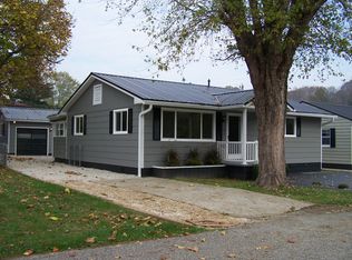 145 Blevins St, Ashland, KY 41102