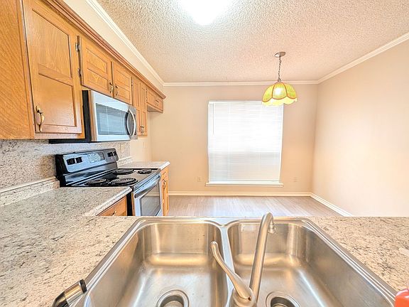 2nd image of 6228 Gould Pl