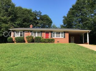 114 Folkstone St, Greenville, SC 29605