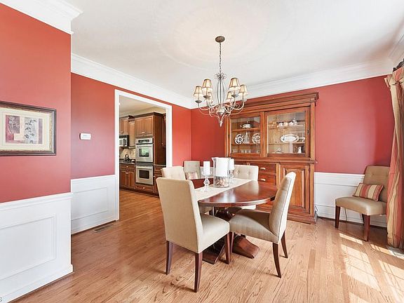5th image of 36825 Broadstone Dr