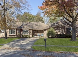 383 Nottinghill Ct, Indianapolis, IN 46234