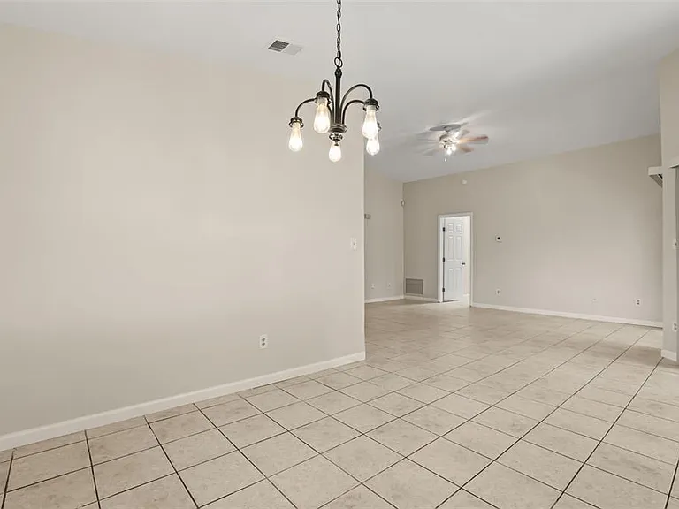 3075 Woolridge Dr — Photo 9