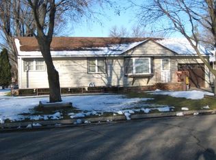 540 11th St SE, Owatonna, MN 55060