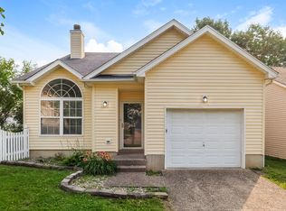 4321 Willowview Blvd, Louisville, KY 40299