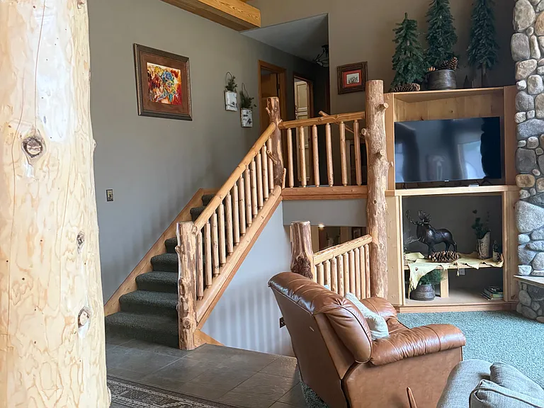 2085 Spotted Elk Rd — Photo 7