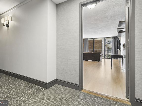 2nd image of 801 Yale Ave APT 912