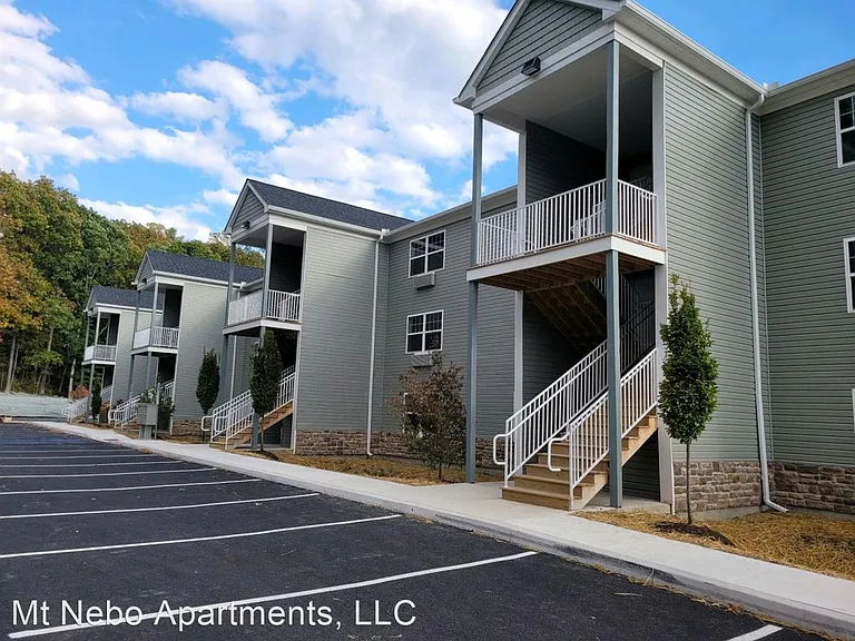 Mt. Nebo Apartments — Photo 36