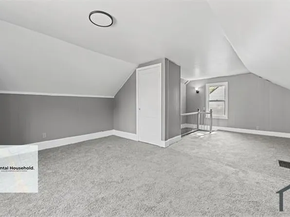 20296 Waltham St, Detroit, MI 48205