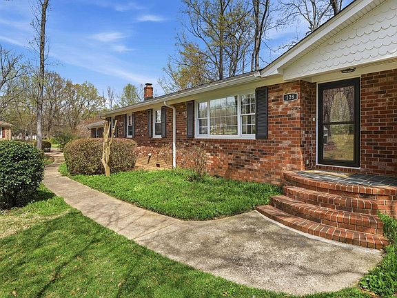 2nd image of 128 Paddock Dr