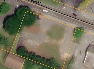 1052 S Trade St, Tryon, NC 28782