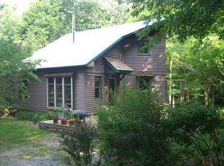 223 Mossy Rdg, Greenville, WV 24945