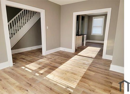 1st image of 4338 Sheldon Ave