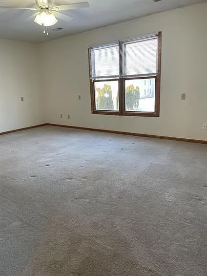 175 Liberty Ln — Photo 5