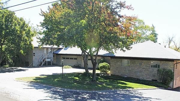 Left unit. 1st floor. 2659 Charing
