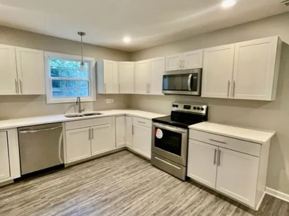 3826 Langley Rd, Charlotte, NC 28215