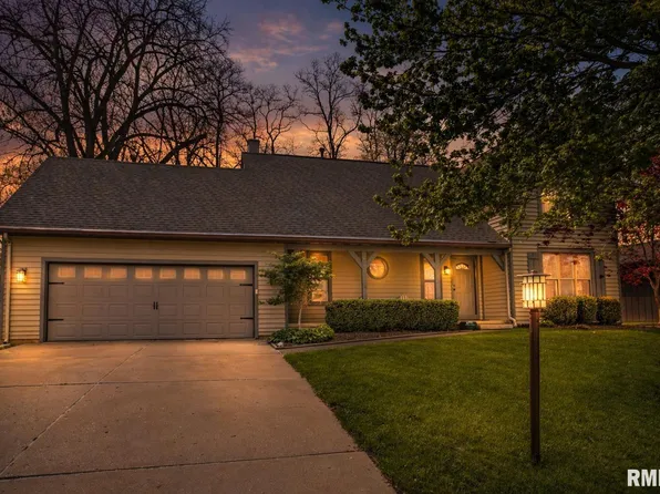 10611 N Sleepy Hollow Rd, Peoria, IL 61615