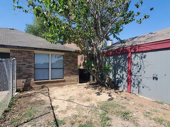 5th image of 10627 Woodleaf Dr