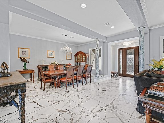 5th image of 2560 Forest City Dr