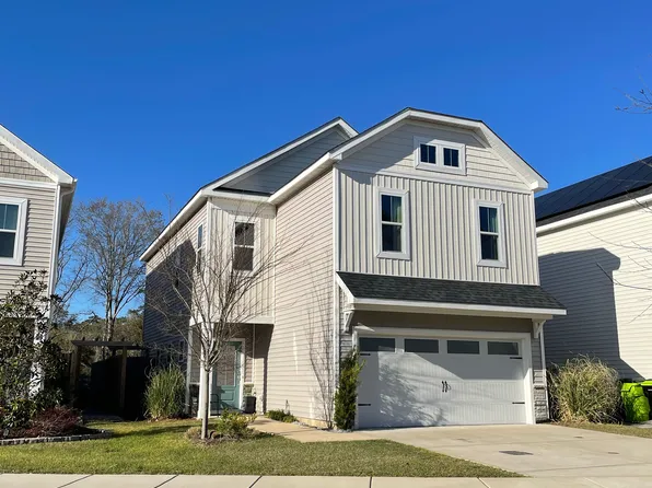748 Cypress Village Pl, Wilmington, NC 28412