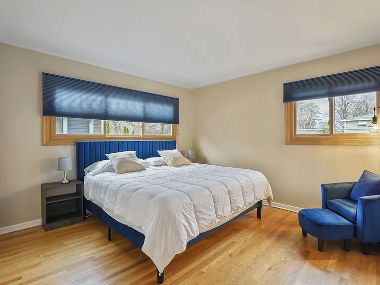 105 N Prindle Ave — Photo 32