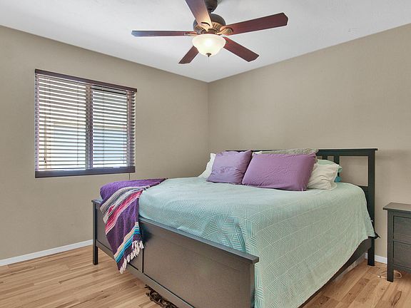 5th image of 1558 E Stephens Dr
