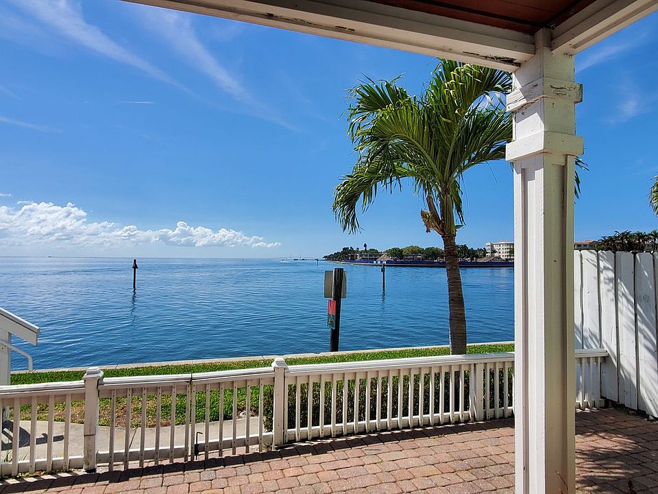 1st image of 5266B Beach Dr SE