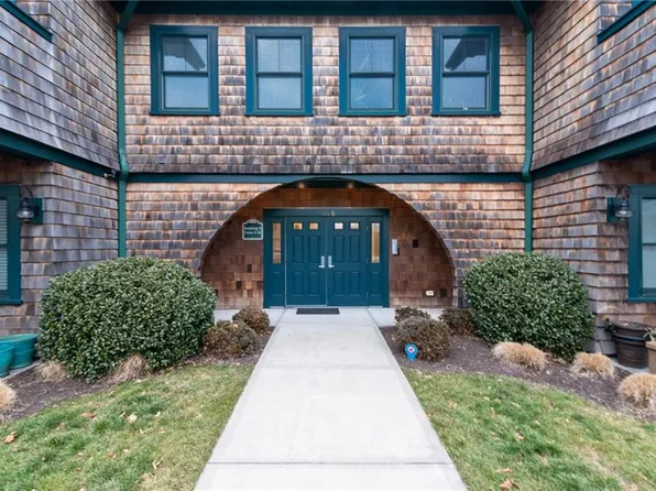 138 Narragansett Ave Unit 6, Jamestown, RI 02835