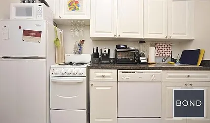 Rented by Bond New York