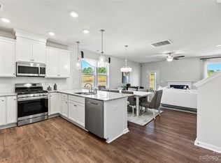 8228 McCormick St, Terrell, NC 28682