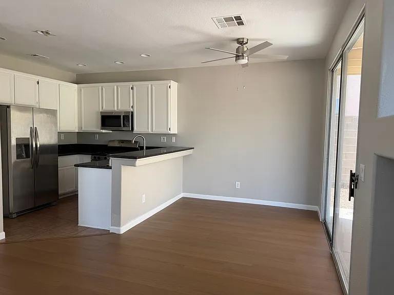 7600 Vista Hills Dr — Photo 10