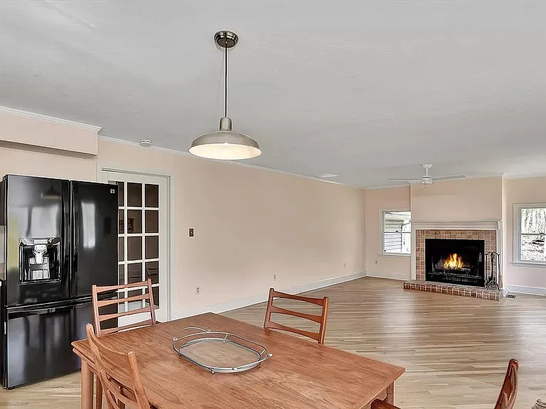 245 Perrineville Rd — Photo 12