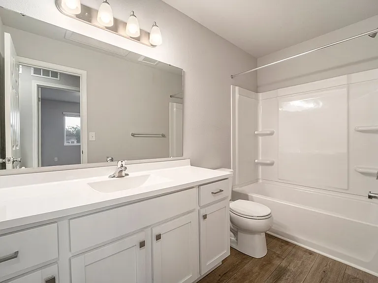 586 Orchard Ave — Photo 19