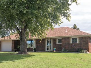 904 N Sims Ave, Hydro, OK 73048