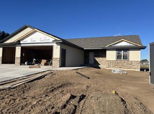 1957 Golden Gate WAY, Holmen, WI 54636