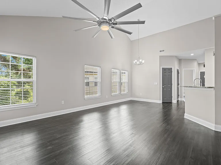 5026 Belleglen Ct #202 — Photo 13