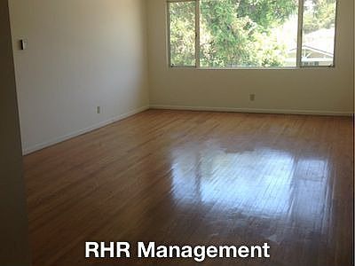 2nd image of 1034 Portola Dr