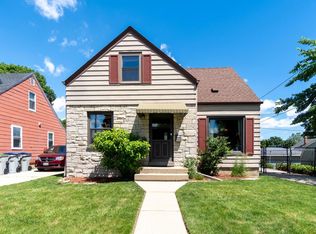 1518 E Howard AVENUE, Milwaukee, WI 53207