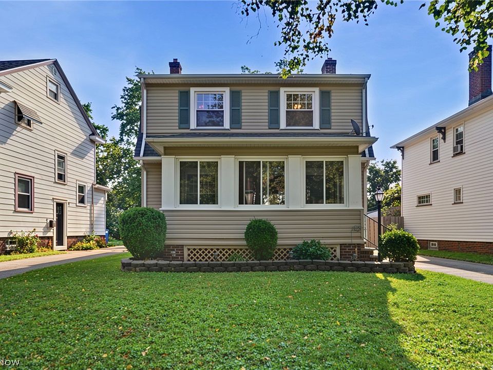 1st image of 3619 W 148th St