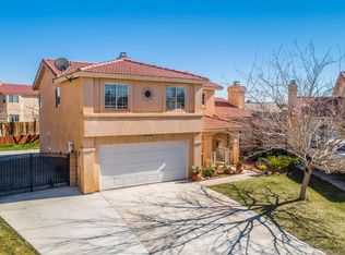 15327 Fremont Dr, Adelanto, CA 92301