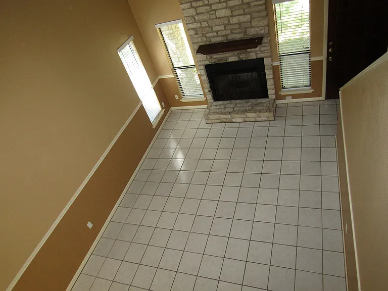 7001 Winedale Dr — Photo 20