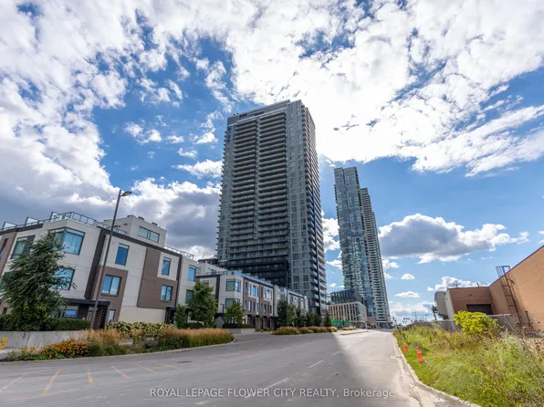 7895 Jane St, Vaughan, ON