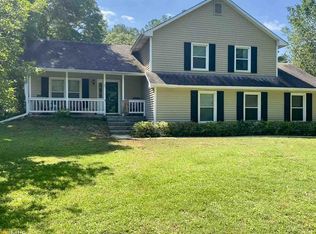 20 Ashley Creek Dr, Newnan, GA 30263