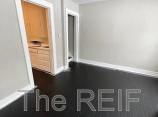 702 Avon St UNIT 2-820, Flint, MI 48503