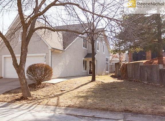 Welcome Home To Quiet Living With Great Maintenance Free Benefit